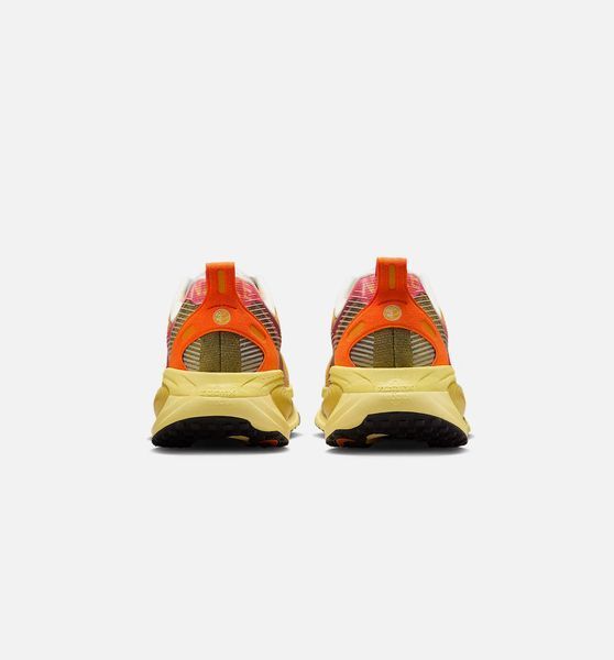 Баскетбольные кроссовки Nike Vomero 18 (IH3576-999) IH3576-999 фото