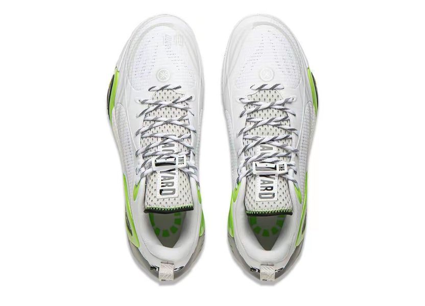Li-Ning Dlo 1, 39, Prepayment 50% or full payment with a -10% discount with coupon BASKET10, 2-3 weeks