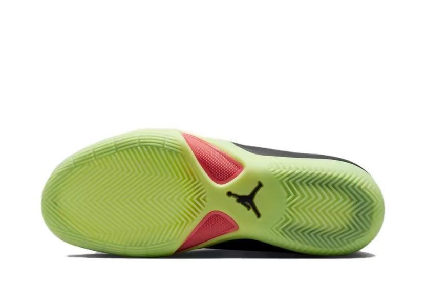 Jordan Triangle PF "Black/Barely Volt"