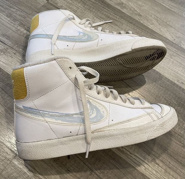 NIKE BLAZER MID 77 GS