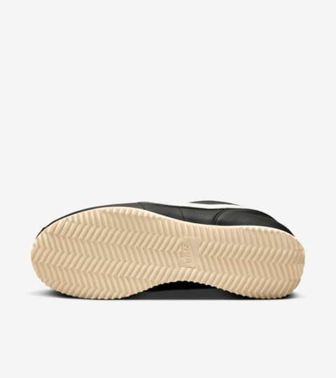 Чоловічі кросівки Nike Cortez Txt W Black DZ2795-001 40 (DZ2795-001) DZ2795-001-40 фото