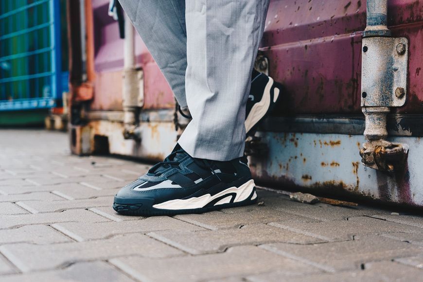 Чоловічі кросівки Adidas Niteball M Black GY8566 38 (GY8566) GY8566 фото