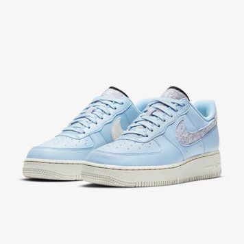 Кроссовки Nike W Air Force 1 07 SE (DA6682-400) DA6682-400 фото