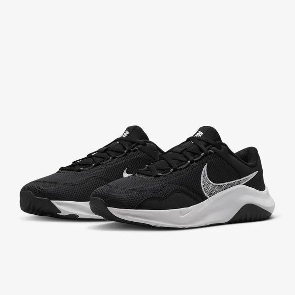 Чоловічі кросівки Nike Legend Essential 3 Next Nature (DM1120-001) DM1120-011 фото