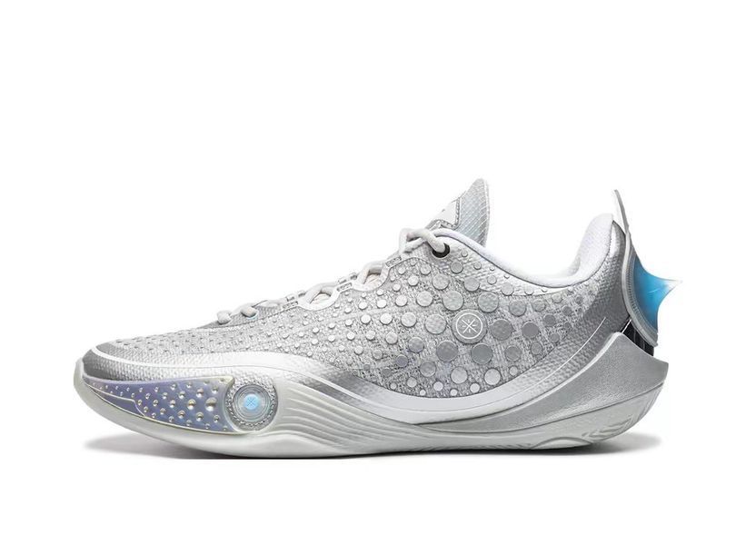Баскетбольні кросівки Li-Ning Wade 808 6 Ultra 'Silver Reflective' ABAW009-10 фото