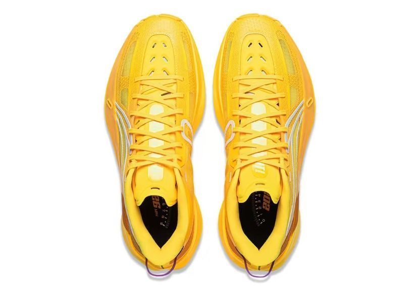 Li-Ning Ultralight 2026 "Yellow Sunset"