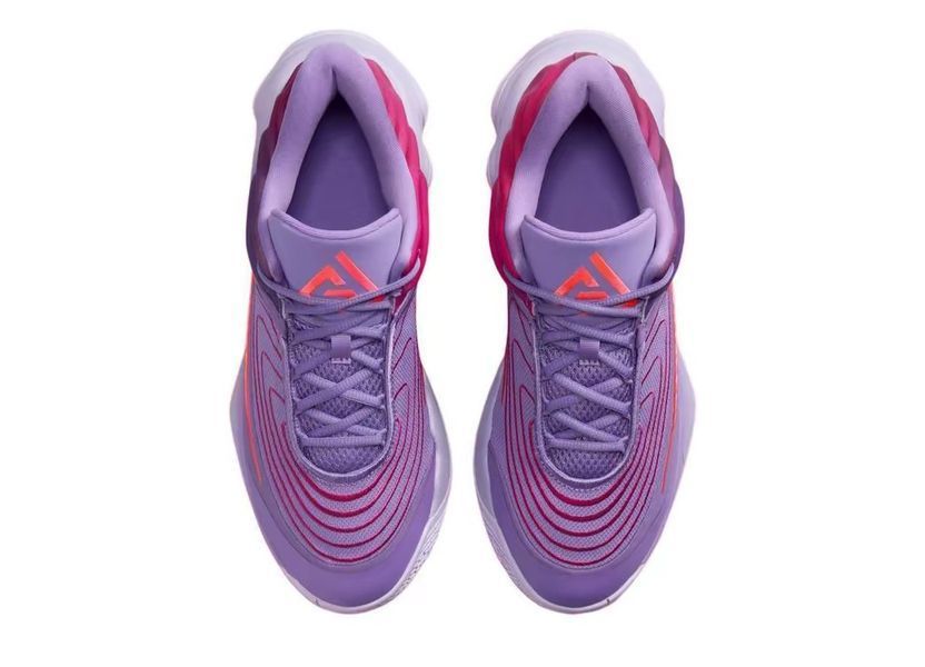 Баскетбольні кросівки Nike Giannis Immortality 4 (FQ3680-500) FQ3680-500 фото