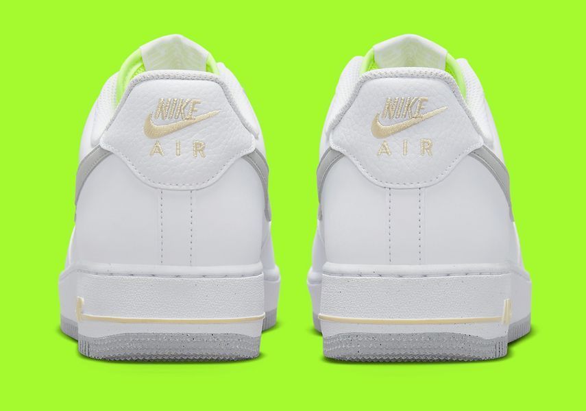 Чоловічі кросівки Nike Air Force 1 07 Next Nature (FJ4825-100) FJ4825-100 фото