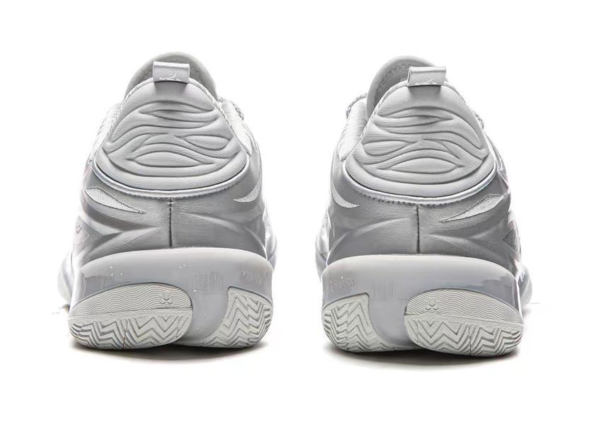 Баскетбольные кроссовки Li-Ning Way of Wade 808 5Ultra V2 ABAV045-15 ABAV045-15 фото