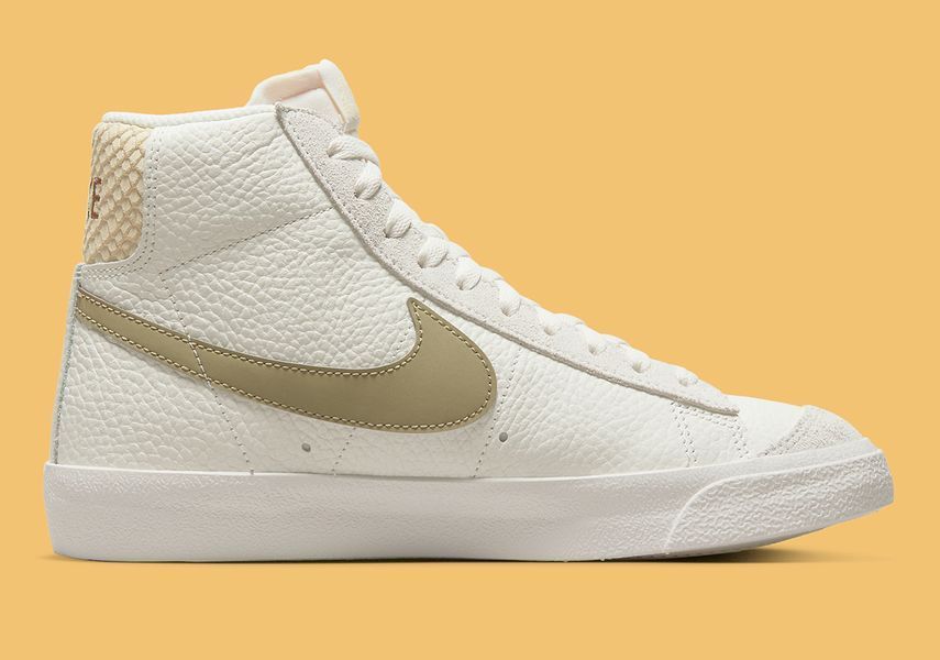 Чоловічі кросівки Nike Blazer Mid 77 Beige Fd0805-100 41 (FD0805-100) FD0805-100 фото