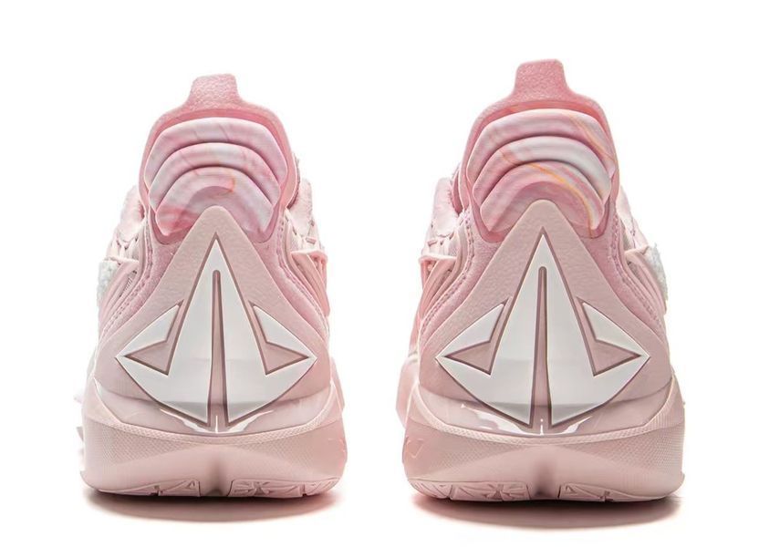 Li-Ning Jimmy Butler 3 &ldquo;Valentine's Day&rdquo; ABAU107-13, ABAU107-13, 39.5, Товари під замовлення оплачуються повністю під час оформлення замовлення, 2-3 weeks, ABAU107-13