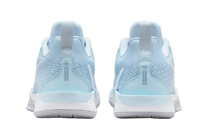 Баскетбольні кросівки Nike Sabrina 2 (FQ2174-002) FQ2174-002 фото