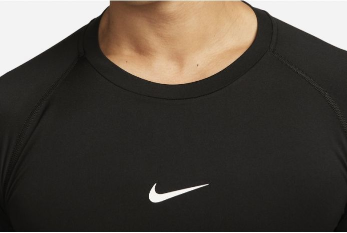 Термобелье мужское Nike Pro Dri-Fit Tight Top (FB7919-010) FB7919-010 фото