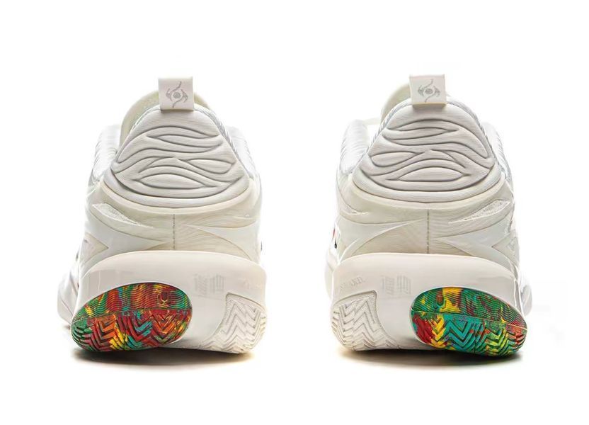 Баскетбольные кроссовки Li-Ning Way of Wade 808 5 ULTRA V2 &rsquo;Fireworks&lsquo; ABAV045-2 ABAV045-2 фото
