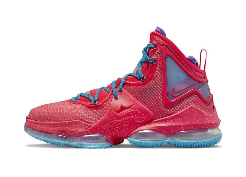 Баскетбольные кроссовки Nike Lebron 19 (CZ0203-600) CZ0203-600 фото