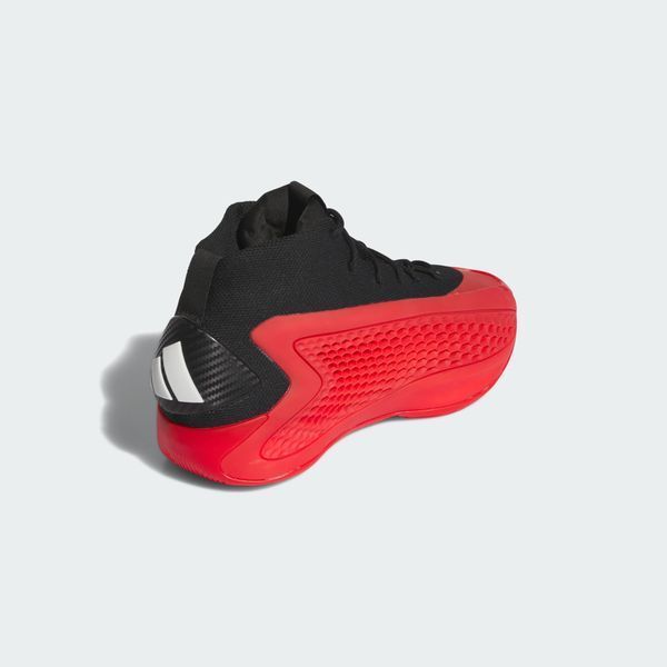 Чоловічі кросівки adidas A.Е. 1 MID Trainers (IG6669) IG6669 фото