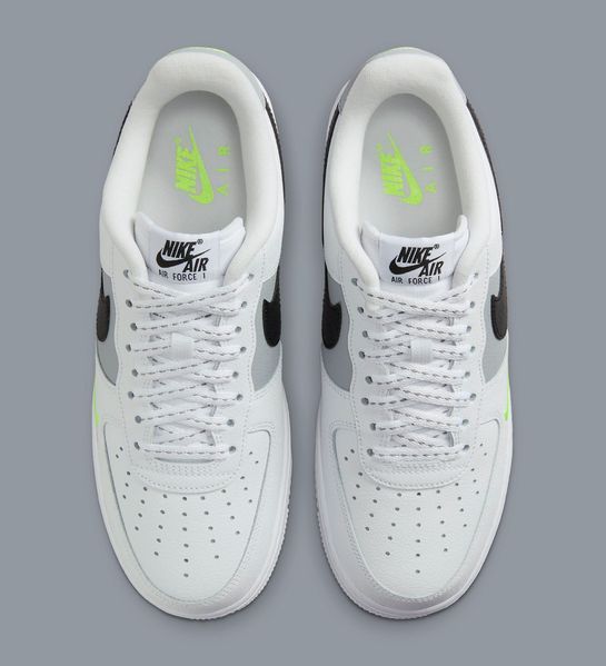 Чоловічі кросівки Nike AIR FORCE 1 07 (FQ2204-100) FQ2204-100 фото