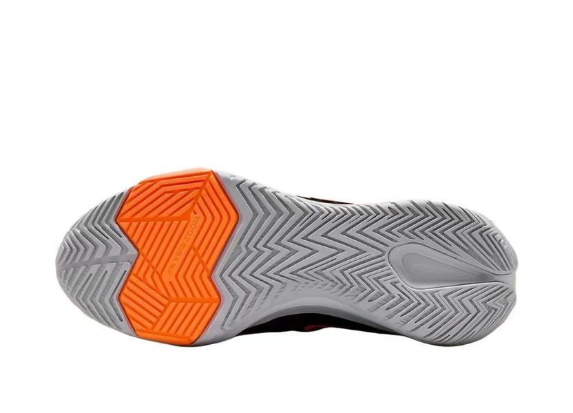 Баскетбольні кросівки Nike S.T. Glow EP 'Black/Wolf Grey/Bright Crimson/Total Orange' II2284-005-38.5 фото