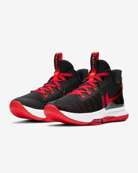 Баскетбольні кросівки Nike LeBron Witness V (CQ9380-005) CQ9380-005 фото